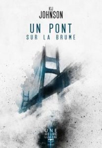 un-pont-sur-la-brume